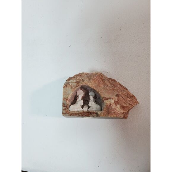 Mini Peruvian Nativity White Onyx Holy Family in Stone Cave Handmade Great gift - Picture 6 of 15